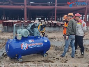 Lắp máy nén khí cho xưởng gỗ anh Cường ở Ứng Hòa, Hà Nội và công ty xây dựng Thuận Phong ở KCN Quang Châu, Bắc Giang