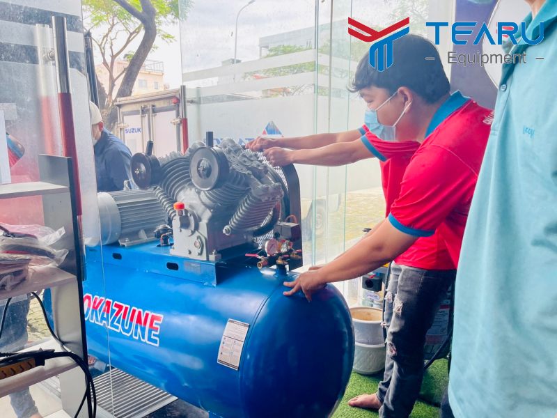 Bàn giao máy nén khí Okazune 500L cho công ty HAEUN VINA ở Đà Nẵng