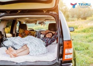 Cách ngủ trong xe ô tô an toàn khi bật điều hòa