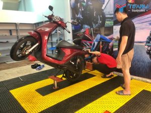 Ben nâng rửa xe máy tại Tp HCM giá rẻ