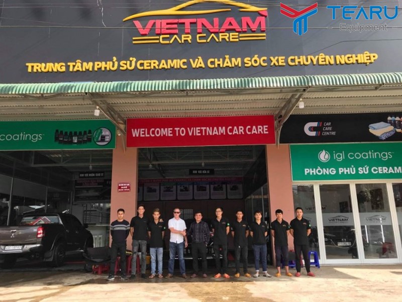 Trung tâm chăm sóc xe hơi Việt Car địa điểm mang đến cho bạn trải nghiệm vệ sinh xe hài lòng nhất.