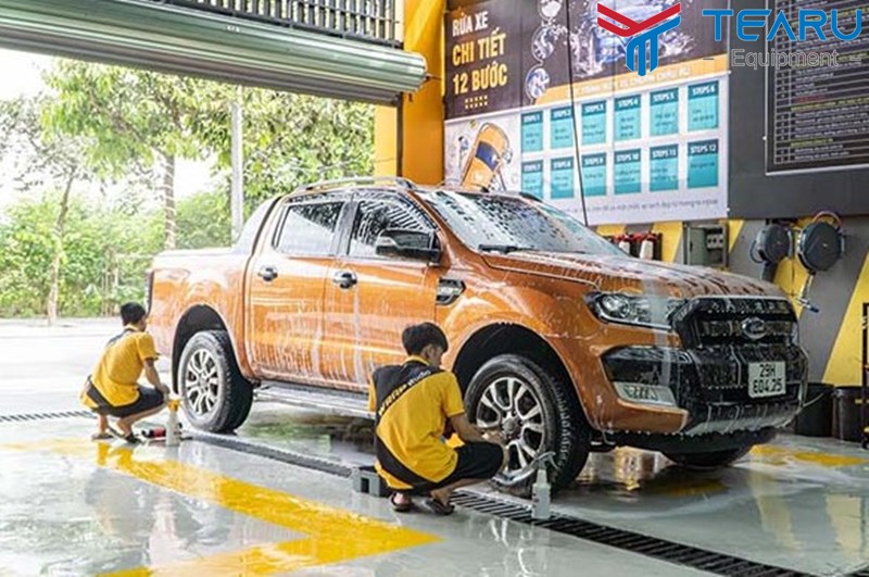 Những tiệm rửa xe ô tô uy tín hàng đầu tại Hà Nội