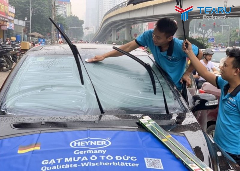 Gạt mưa Heyner công nghệ Đức là một trong những thương hiệu được ưa chuông nhất