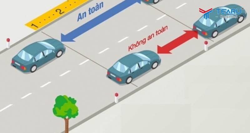 Tài xế vẫn nên giữ một khoảng cách đủ an toàn để xử lý