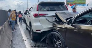 Có nhất thiết phải giữ khoảng cách an toàn khi đang tắc đường?
