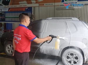 Mua nước rửa xe bọt tuyết TP. HCM ở đâu để được giá sỉ?
