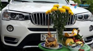 Mua ô tô cũ có cần phải làm lễ cúng xe không? Cần lưu ý những gì?