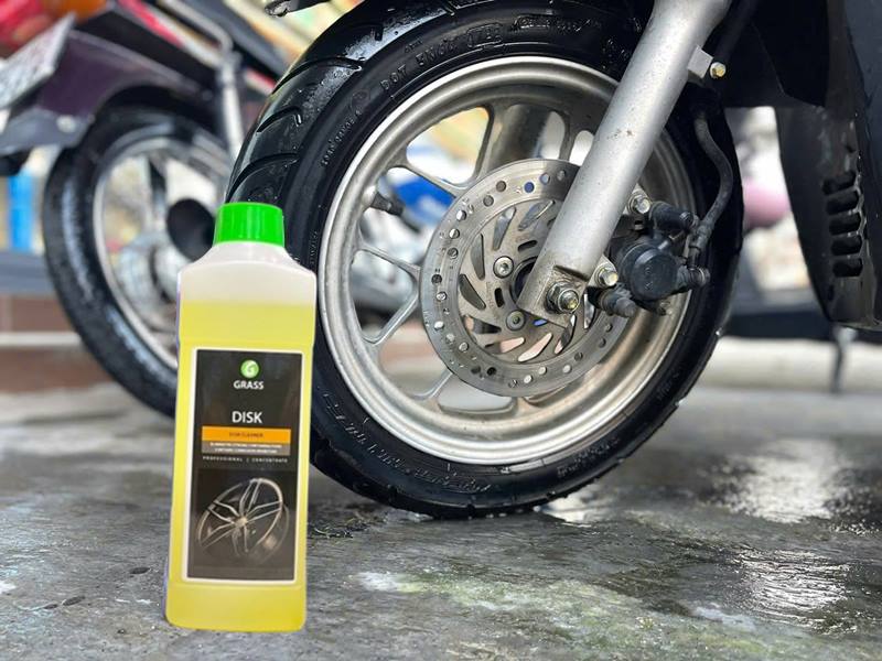 Nước rửa rỉ sét xe máy dùng loại nào tốt nhất