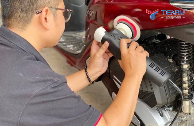Cách đánh bóng vỏ xe máy chuẩn kỹ thuật