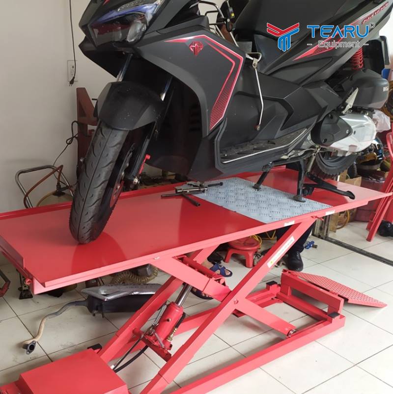 Cấu tạo bàn nâng xe máy tương đối đơn giản