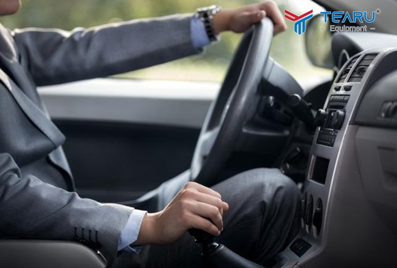 Kiểm tra thói quen khi lái xe 
