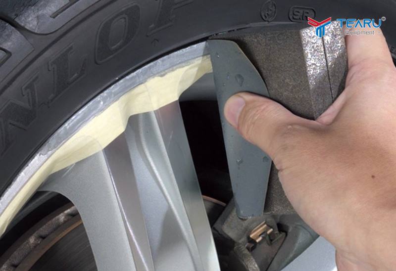 Chà nhám, xử lý vết xước cơ bản