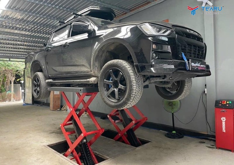 Cầu nâng bụng thường được thiết kế âm sàn hoặc nằm sát mặt đất