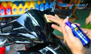 Cách Đánh Bóng Vỏ Nhựa Xe Máy hiệu quả tại Nhà [2025]