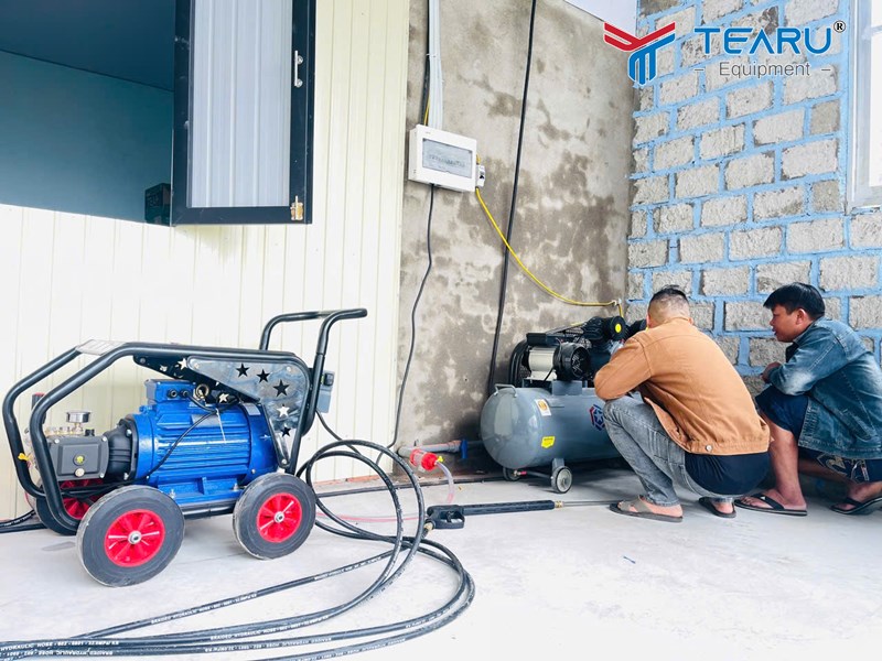 Van xả hoặc van một chiều bị hỏng 