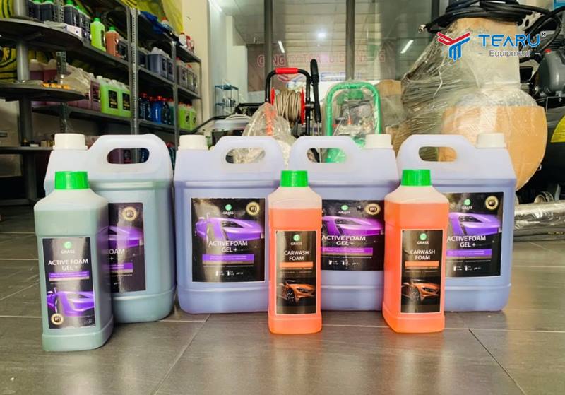 Nên rửa xe ô tô bằng dung dịch gì? + 5 loại hiệu quả