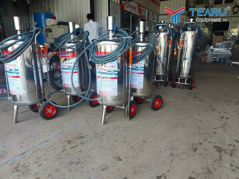 Tearu Việt Nam là đơn vị chuyên cung cấp bình bọt tuyết rửa xe ô tô chất lượng 