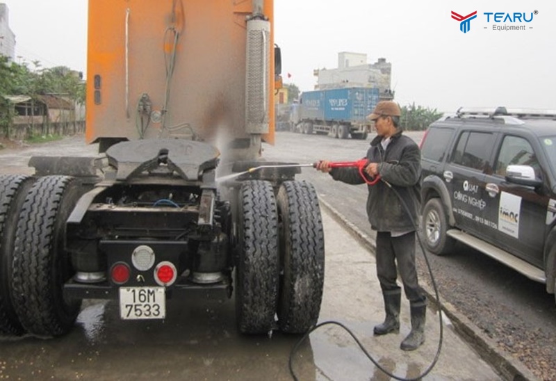 Mức độ bẩn và tình trạng xe 