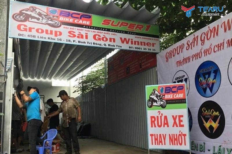 Đây là kiểu biển hiệu phổ biến nhất tại các tiệm rửa xe máy quy mô nhỏ
