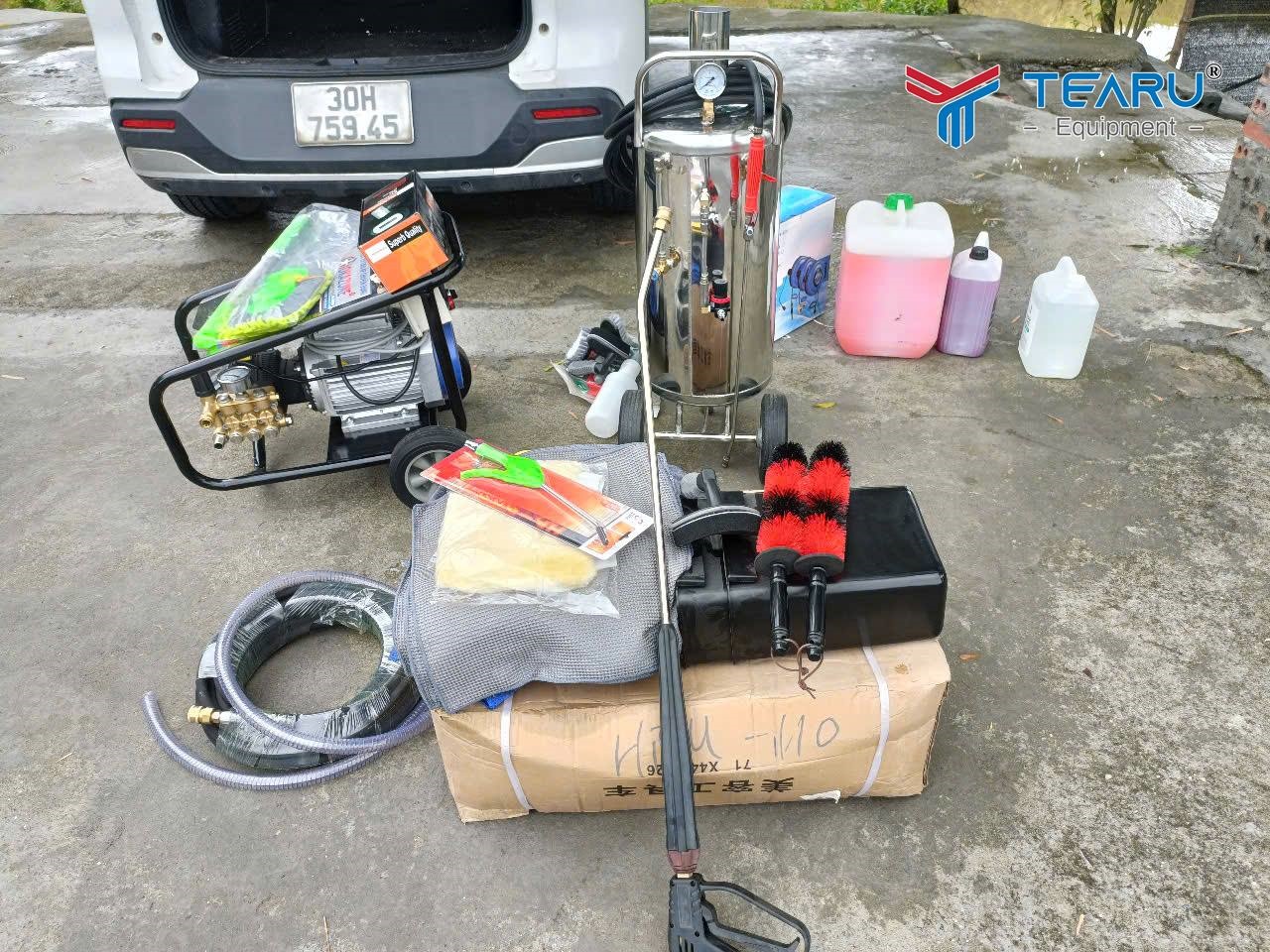 Chuẩn bị đầy đủ thiết bị, dụng cụ, dung dịch chuyên dụng 