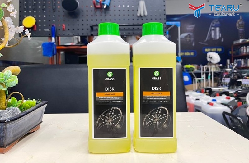 Dung dịch tẩy mâm xe Disk Cleaner là sản phẩm được nhiều khách hàng tin dùng 