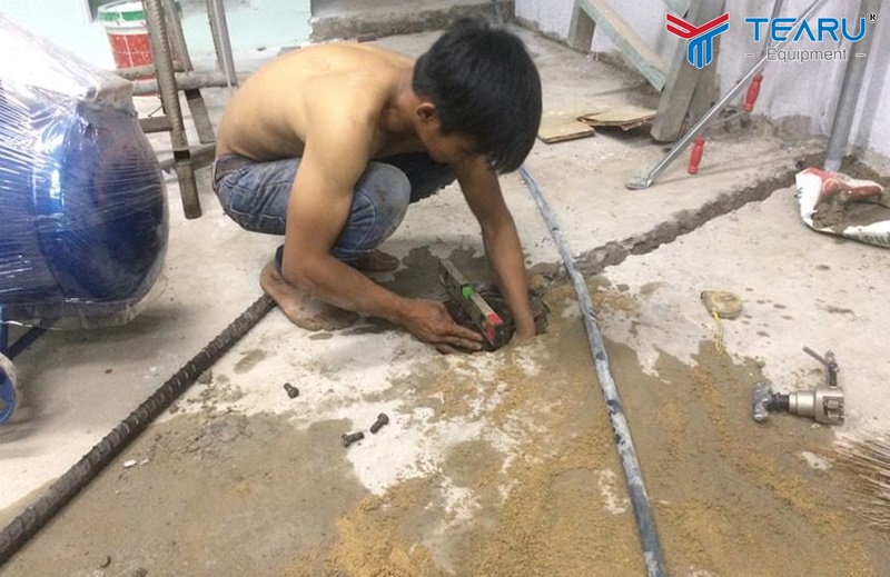 Tearu Việt Nam chuyên lắp đặt bàn nâng xe máy tận nơi 