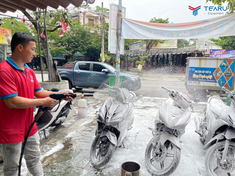 Quy trình rửa xe điện cần đúng, chuẩn, kỹ lưỡng