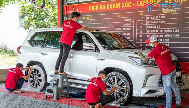 Có nhiêu yếu tố ảnh hưởng đến bảng giá rửa xe điện 