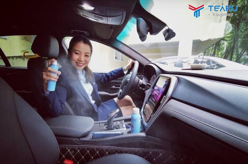 Xịt khử khuẩn và vệ sinh dàn lạnh 