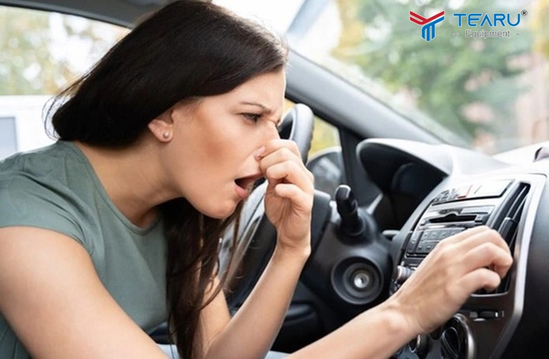Ô tô sạch sẽ mà điều hoà vẫn có mùi hôi: Nguyên nhân và cách xử lý 