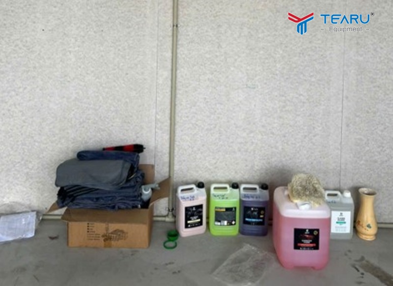Dung dịch, dụng cụ do Tearu cung cấp 