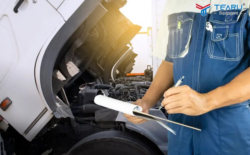 Đèn cảnh báo trên taplo sáng liên tục 