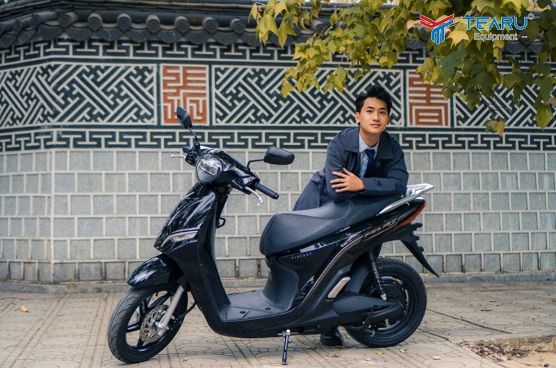 Feliz S nổi bật với thiết kế cân đối, nam tính