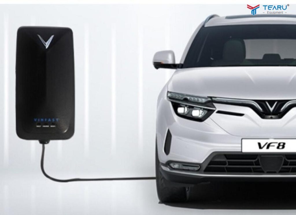 Lắp Đặt Sạc Ô Tô Điện Tại Nhà Cho VinFast, Tesla, BYD – Có Gì Khác Nhau? 2 Lắp đặt sạc ô tô điện tại nhà cho VinFast