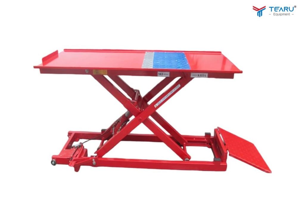 Những tính năng của bàn nâng điện xe máy giúp bàn nâng vận hành an toàn trong suốt quá trình sử dụng.