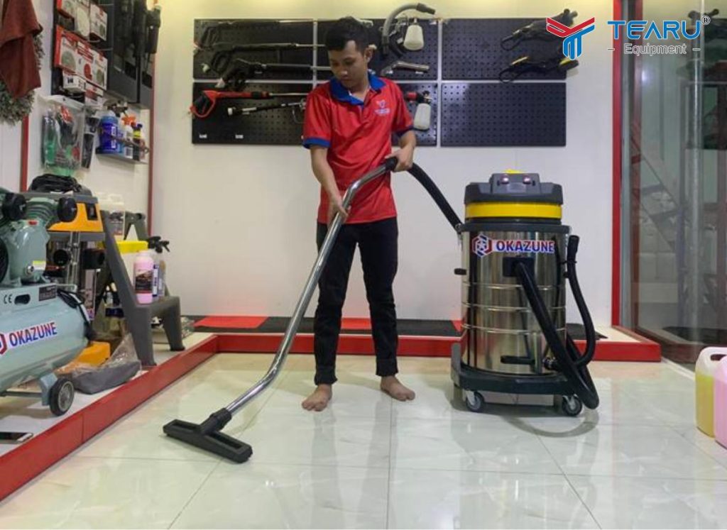 Máy hút bụi Okazune được ứng dụng nhiều trong vệ sinh ô tô