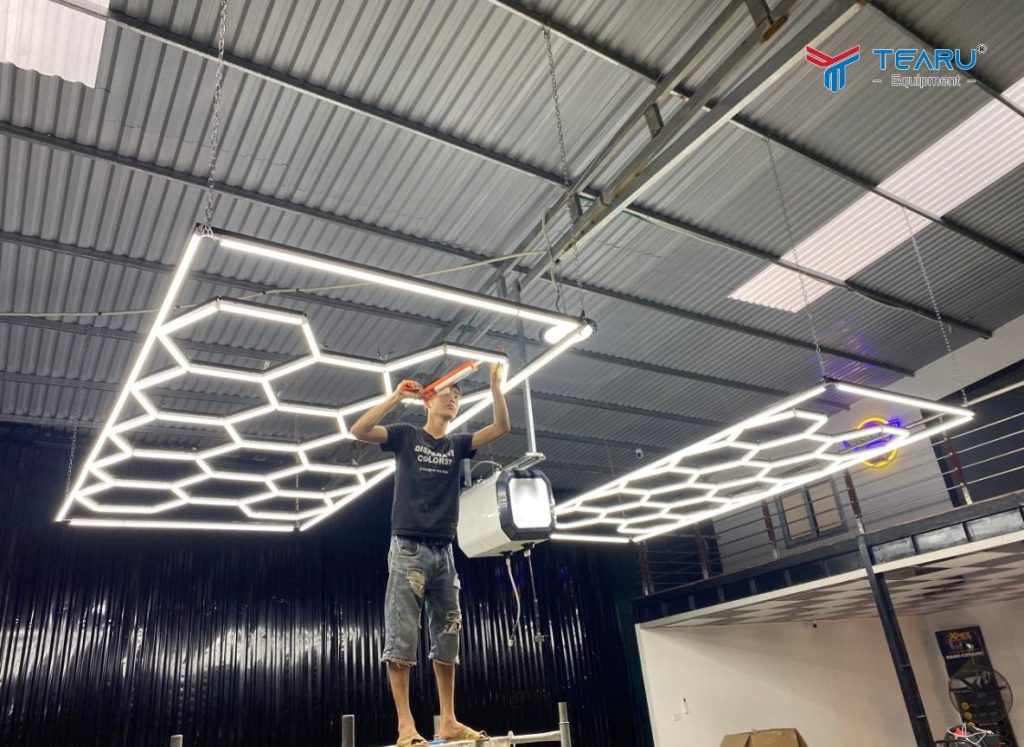 Top Địa Chỉ Bán Đèn Tổ Ong Uy Tín Tại TP Hồ Chí Minh 5 Tearu lắp đặt nhanh, chuyên nghiệp