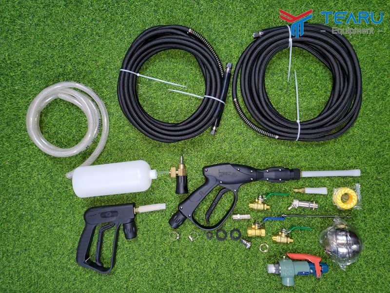 Bộ dụng cụ đi kèm khi mua máy rửa xe hơi nước nóng tại Tearu