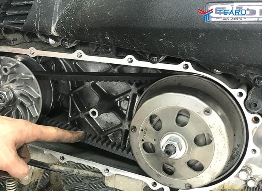 Giá Thay Dây Curoa Xe Tay Ga Mới Nhất 2026 – Bảng Giá Chi Tiết & Lưu Ý Khi Thay 1 Giá Thay Dây Curoa Xe Tay Ga Mới Nhất 2026 – Bảng Giá Chi Tiết & Lưu Ý Khi Thay