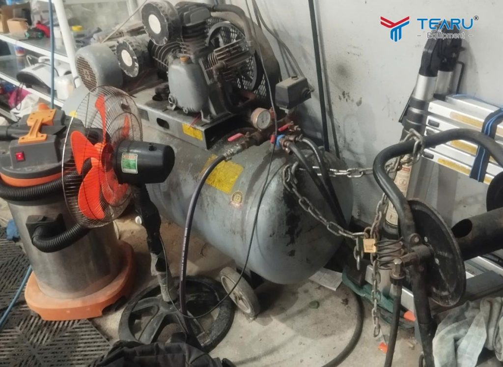 Những Sai Lầm Khi Lắp Đặt Hệ Thống Khí Nén Cho Tiệm Rửa Xe 2 Đường ống khí nén không đúng kỹ thuật có thể làm rò rỉ khí nén