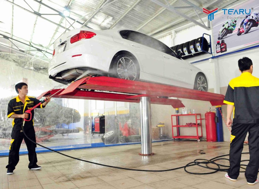 Báo Giá Cầu Nâng 1 Trụ Âm Nền Và Nổi – Loại Nào Tốt Hơn?