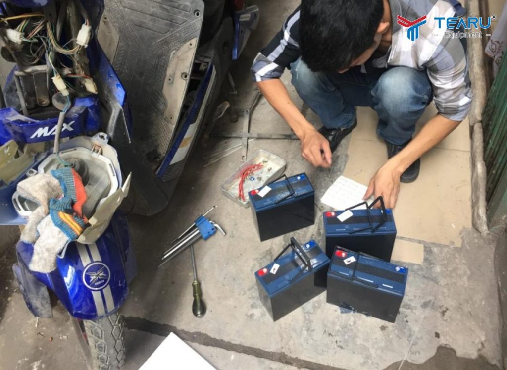 Pin ac qui chì giá thành rẻ nhưng mau chai 