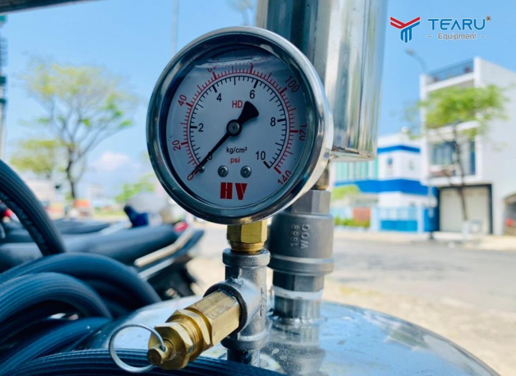 Đồng hồ sai lệch khiến người dùng chỉnh áp không chính xác.