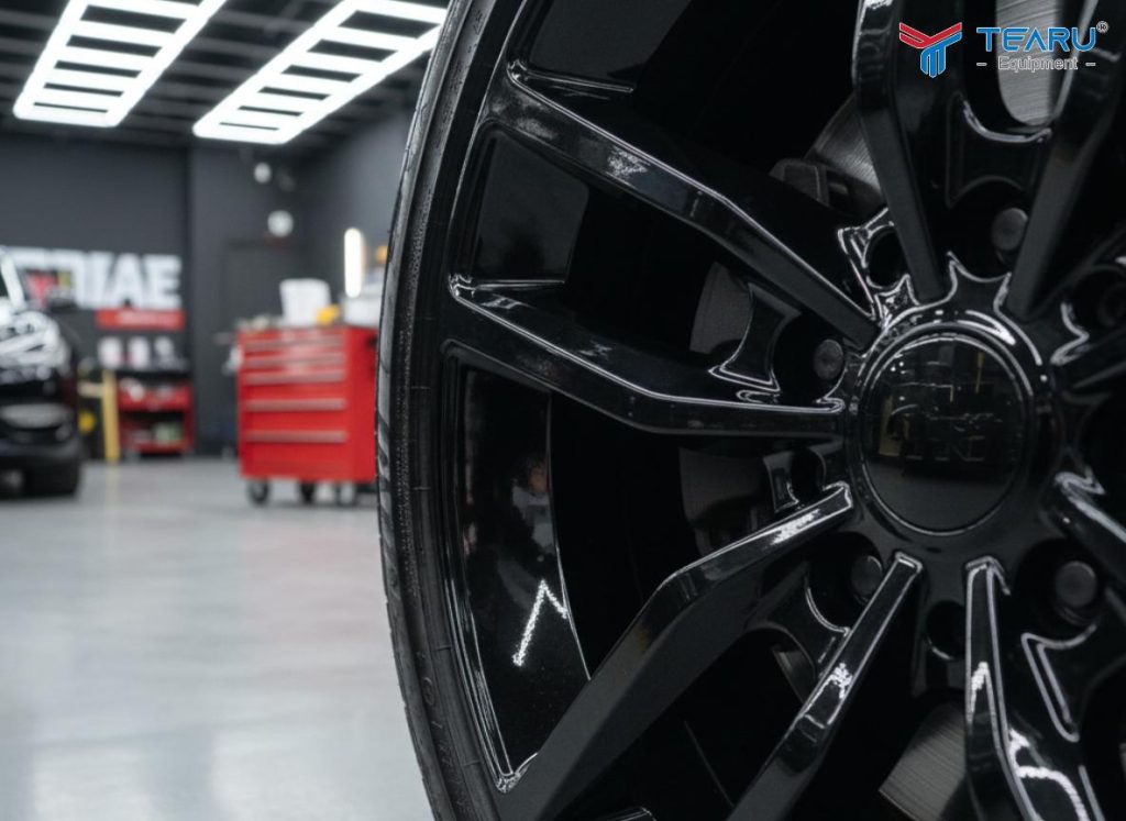 Top 7 Dịch Vụ Làm Đẹp Xe Ô Tô Bùng Nổ Dịp Cận Tết 4 Mâm lốp sạch sẽ giúp tăng giá trị xe hơn hẳn