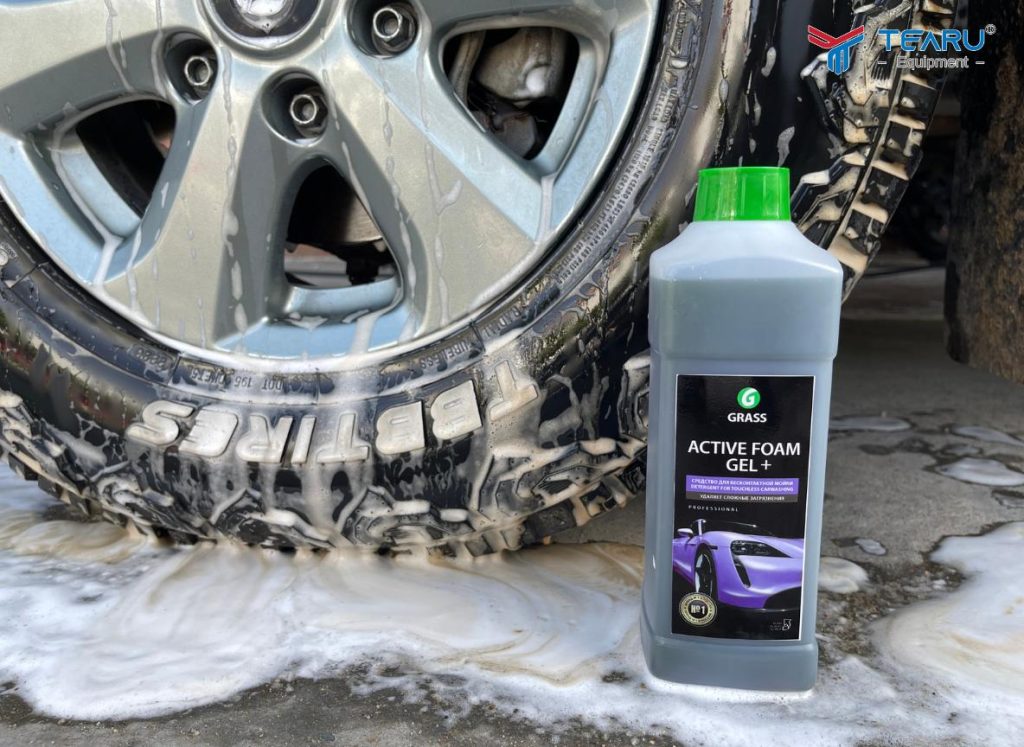 Nước Rửa Xe Không Chạm Có Hại Không Nếu Dùng Thường Xuyên? 3 Active Foam Gel+ được nhiều tiệm rửa xe chuyên nghiệp lựa chọn vì hiệu quả làm sạch cao nhưng vẫn đảm bảo độ an toàn cho sơn xe
