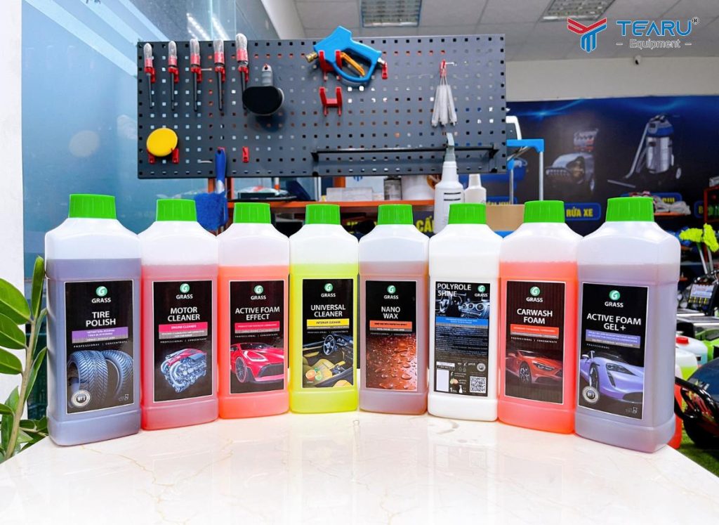 Cách Nhận Biết Dung Dịch Chăm Sóc Xe Kém Chất Lượng Trên Thị Trường 5 Tearu được biết đến là đơn vị chuyên cung cấp dung dịch rửa và chăm sóc xe chính hãng được các trung tâm chăm sóc xe lựa chọn.