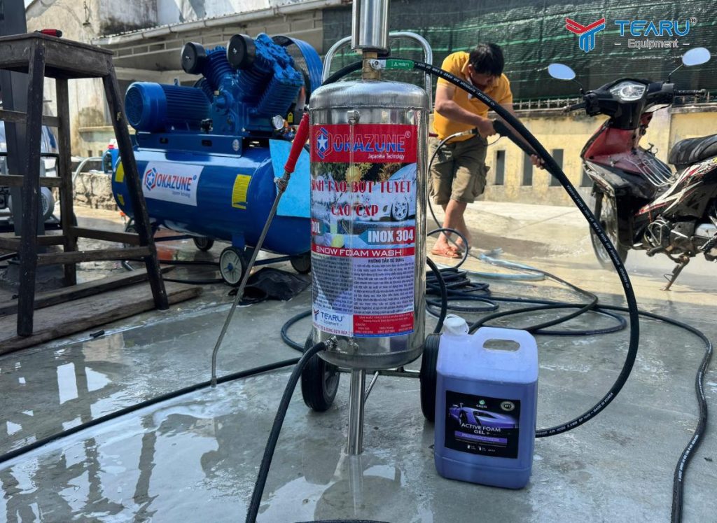 Chi Phí Dung Dịch Chăm Sóc Xe Chiếm Bao Nhiêu Trong Doanh Thu Garage? 5 Sử dụng dung dịch không chạm Gel+ tối ưu nhân lực và thời gian