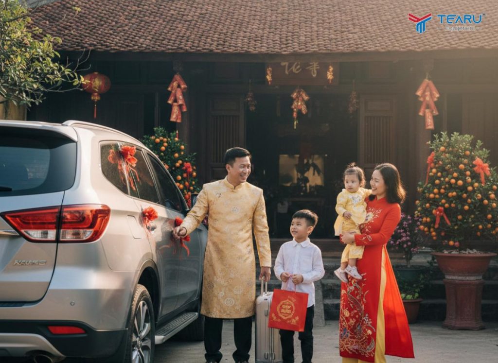 Chọn Hướng Xuất Hành Cho Xe Ô Tô Theo Phong Thủy Chuẩn Nhất 2026 4 Giữ tinh thần vui vẻ thoải mái trong chuyến khởi hành đầu năm