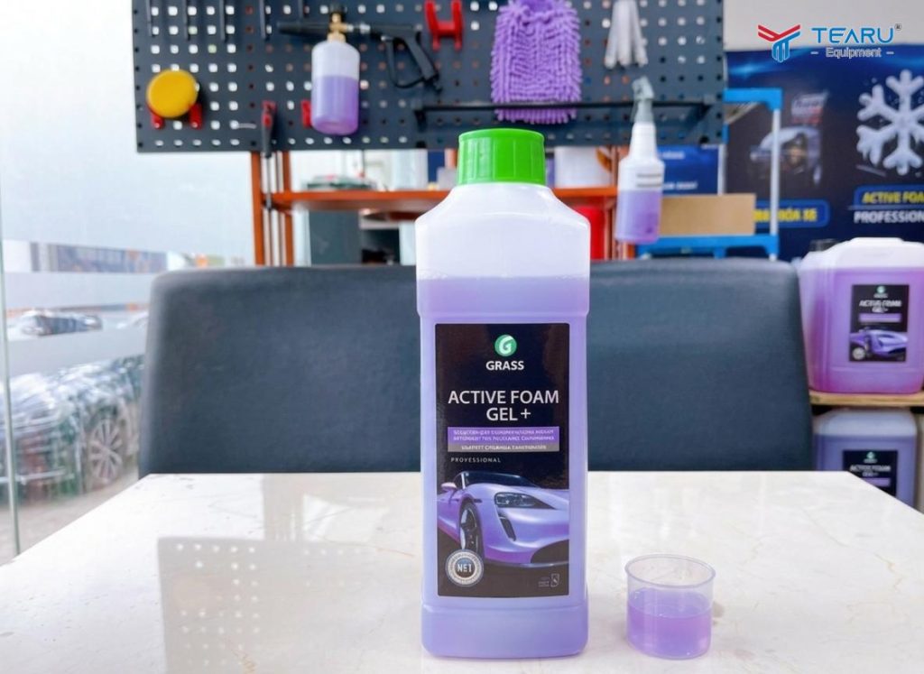 Cách Làm Bọt Tuyết Rửa Xe Dày Và Bám Lâu Hơn 3 Grass Active Foam Gel+ với khả năng tạo bọt dày, mịn giúp bóc tách và kéo theo vết bẩn mà không cần phải chà cọ