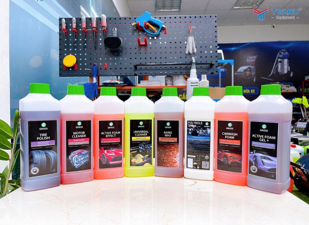 Các Loại Dung Dịch Thường Dùng Trong Tiệm Rửa Xe Hiện Nay 7 Công ty Tearu chuyên cung cấp dung dịch rửa và chăm sóc xe chính hãng kinh nghiệm 10 năm trên thị trường rửa xe